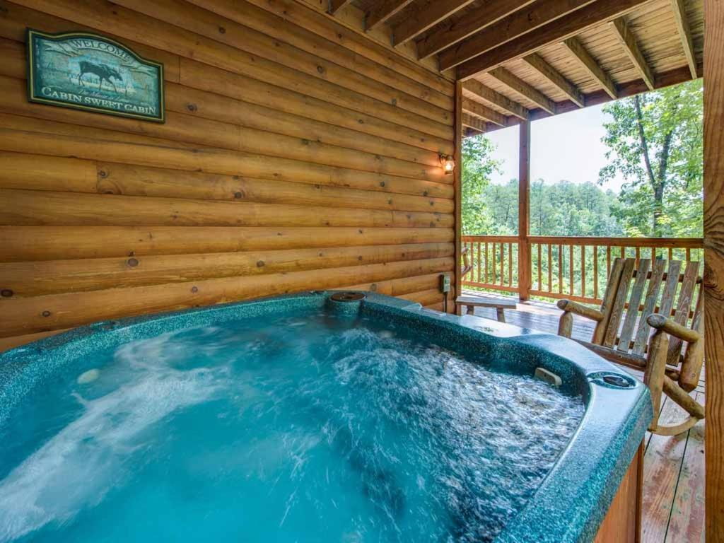 Вилла Our Mountain Getaway Севьервилл Экстерьер фото